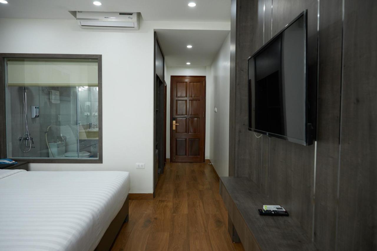 Van Nam Hotel Ha Long Buitenkant foto